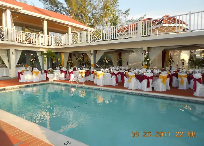 Pipers Cove 3*