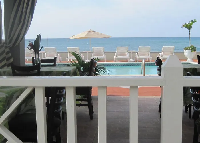 Pipers Cove 3*